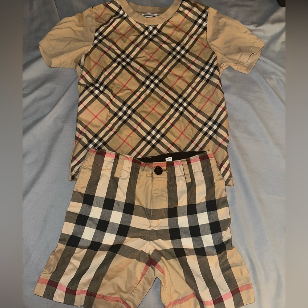 Kids burberry shirt and shorts set